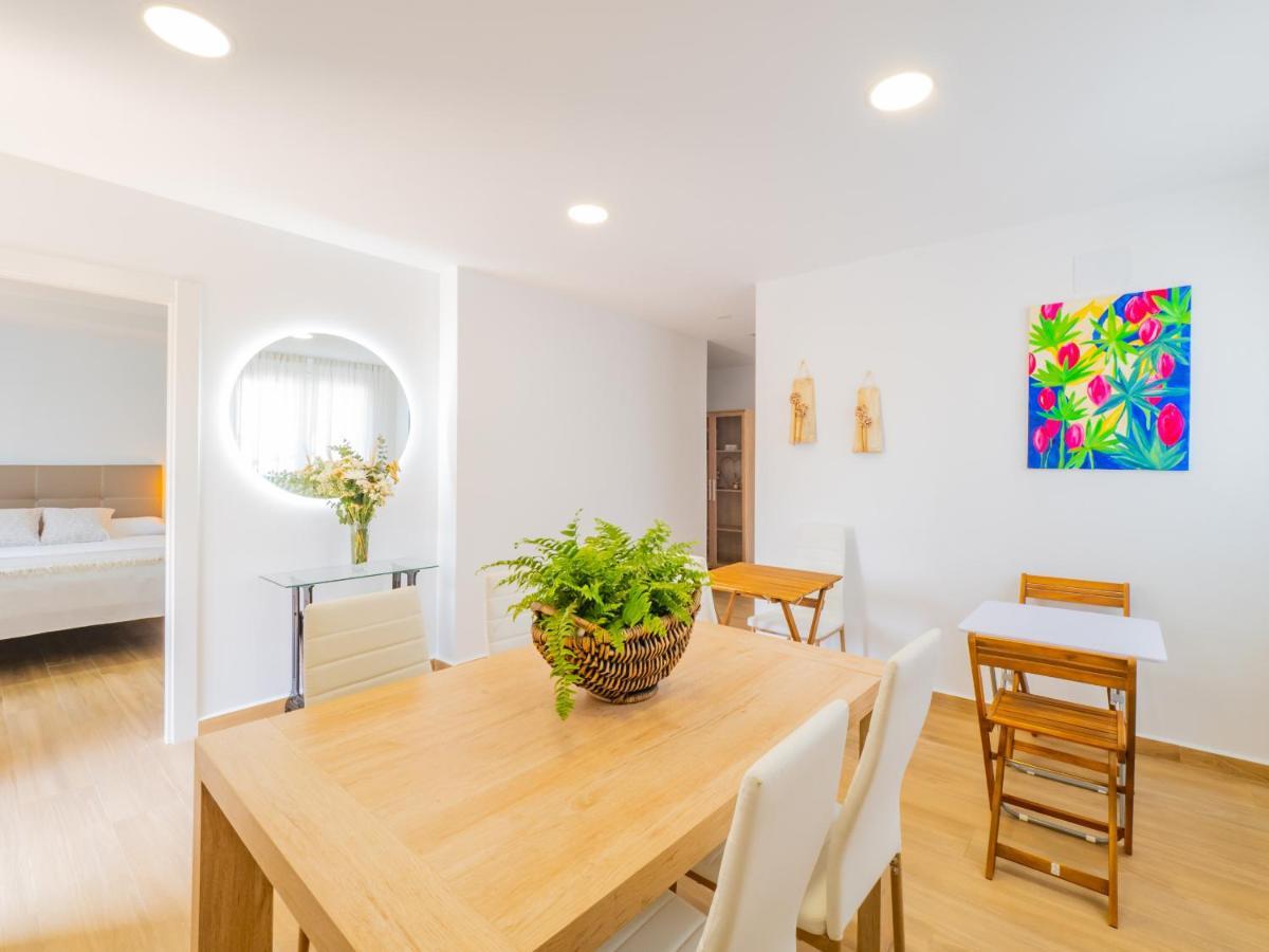 Cubo'S Hostal William'S Sunny 1 With Breakfast Torre de Benagalbon Buitenkant foto