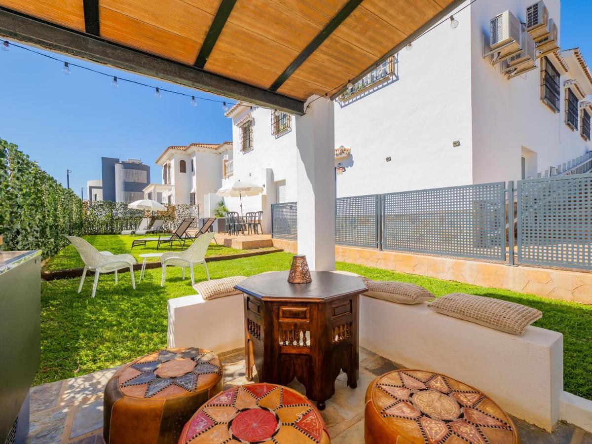Cubo'S Hostal William'S Sunny 1 With Breakfast Torre de Benagalbon Buitenkant foto