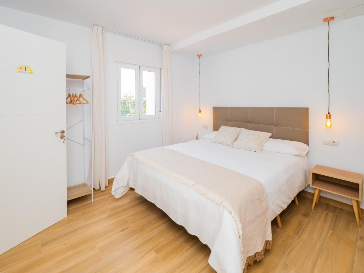 Cubo'S Hostal William'S Sunny 1 With Breakfast Torre de Benagalbon Buitenkant foto