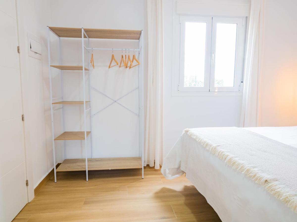 Cubo'S Hostal William'S Sunny 1 With Breakfast Torre de Benagalbon Buitenkant foto