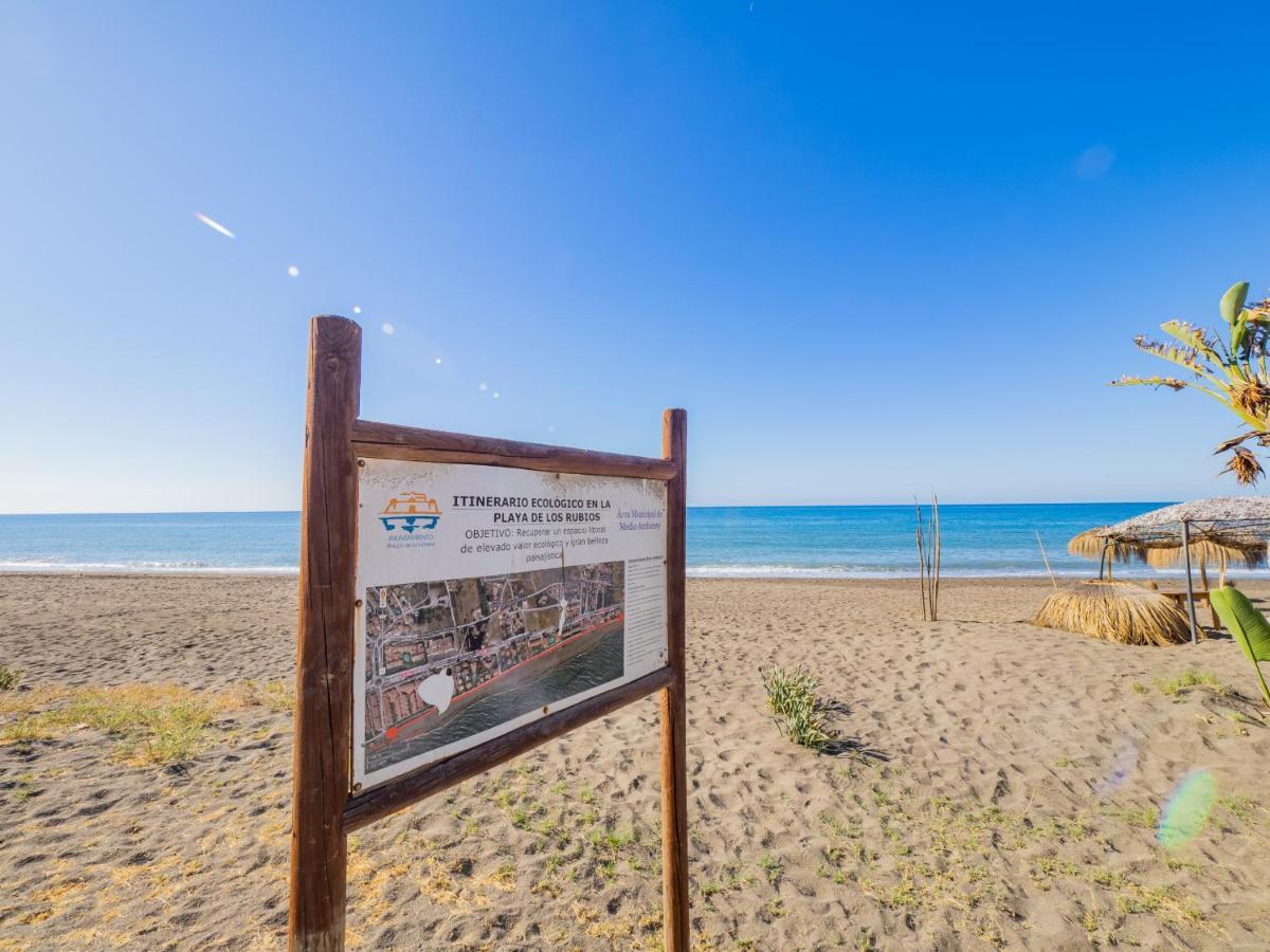 Cubo'S Hostal William'S Sunny 1 With Breakfast Torre de Benagalbon Buitenkant foto